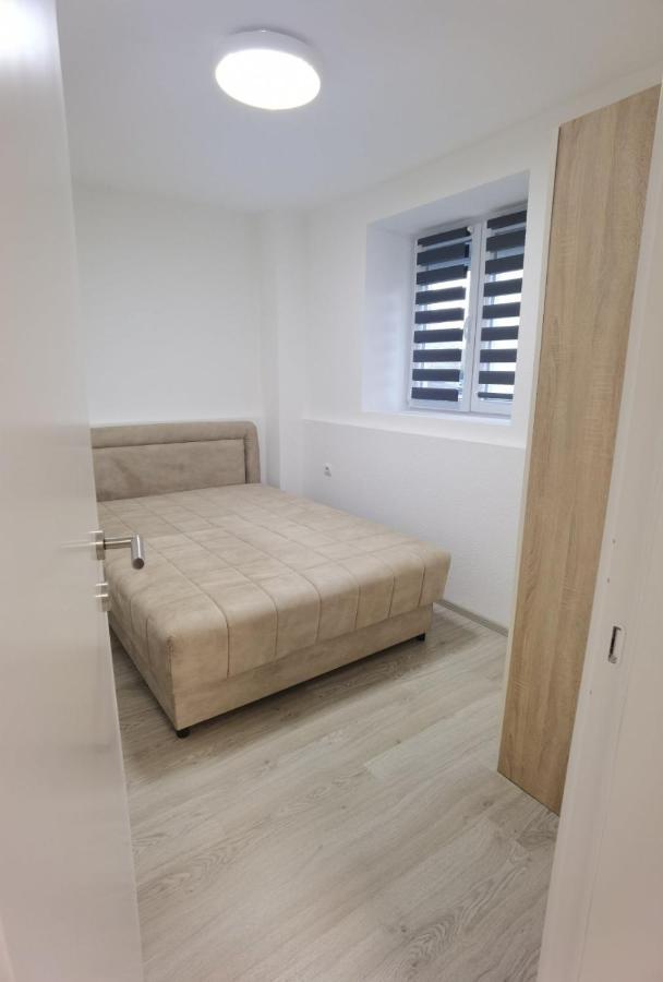 Kraguj Apartman 2 Κραγκούγιεβατς Εξωτερικό φωτογραφία